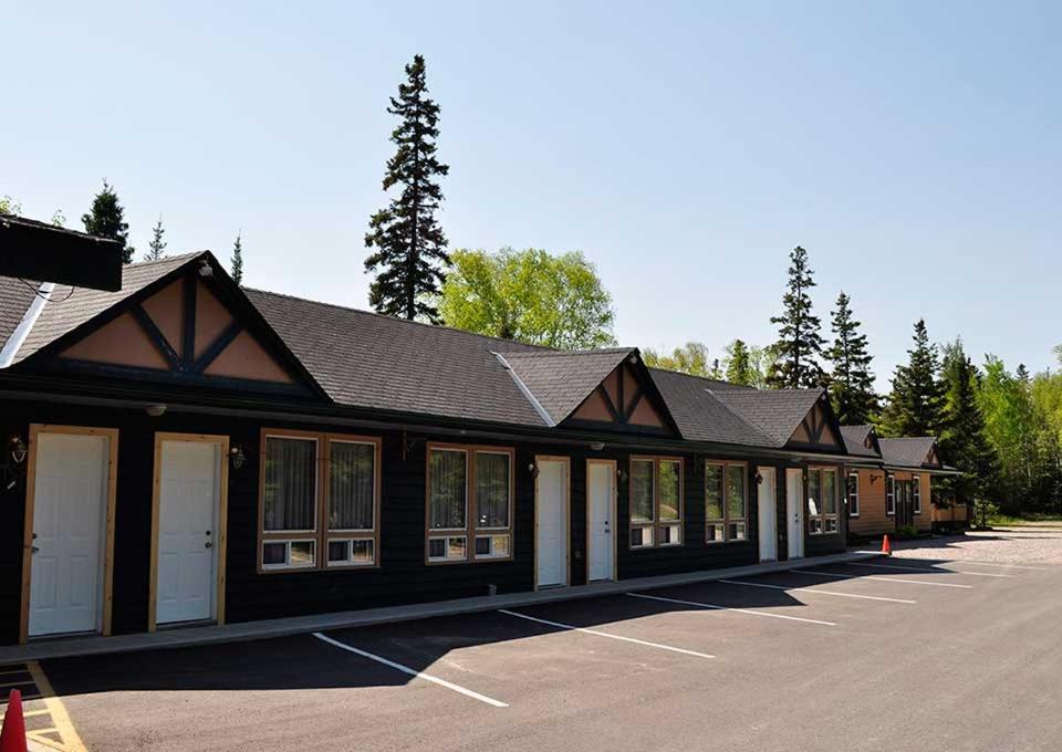 Best Northern Motel And Restaurant Wawa Eksteriør billede
